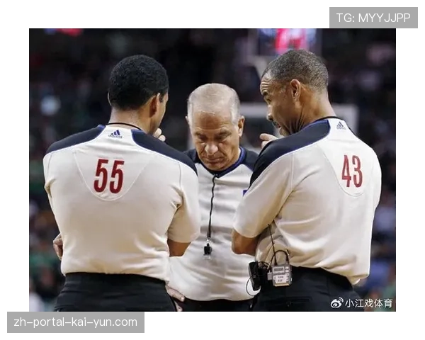 NBA裁判系统面临技术局限 人性偏见影响判罚公正性 NBA裁判系统面临技术局限 人性偏见影响判罚公正性