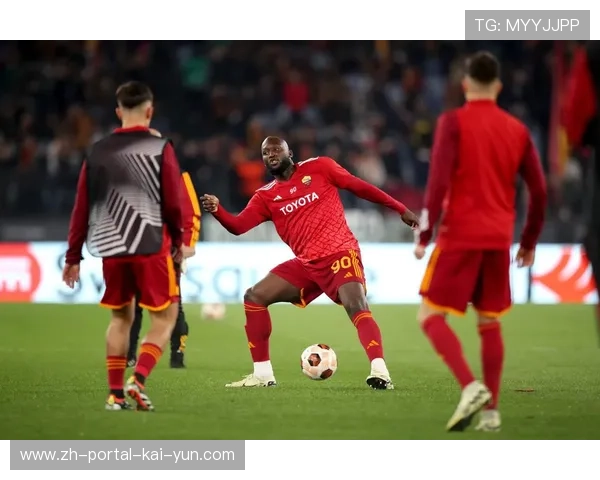 帕纳辛纳科斯残阵出击，客场作战展现顽强斗志